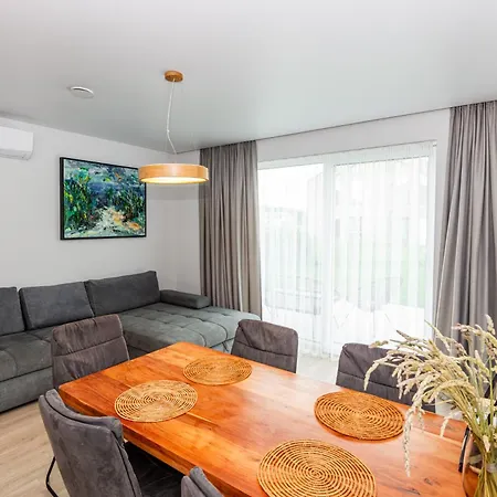 J7 Berzas 7a-1 Butas Palanga