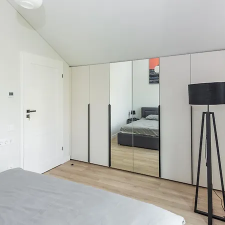 J7 Berzas 7a-1 * Palanga